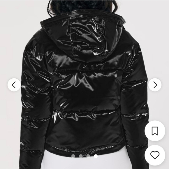 Hollister Black Puffer Jacket Coat Wet Look Shinny Winter Recycled Fill Size S - Picture 12 of 13